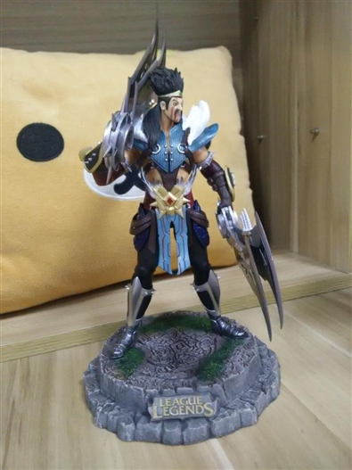 Mua bán PVC LOL DRAVEN