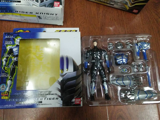 Mua bán SHS KAMEN RIDER TIGER 2ND