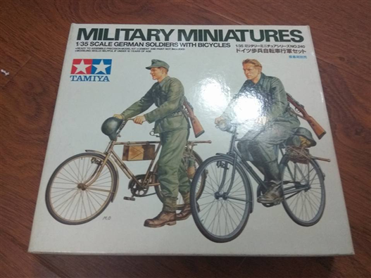 Mua bán TAMIYA 1/35 GERMAN SOLDIERS WITH BYCYCLES