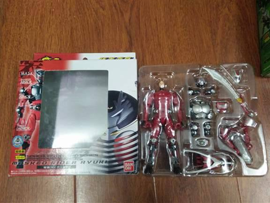 Mua bán SHS KAMEN RIDER RYUKI 2ND