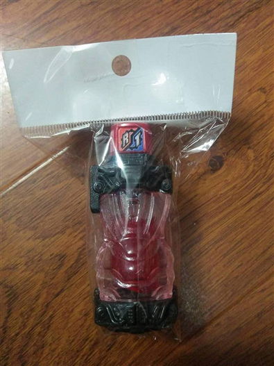 Mua bán CANDY KAMEN RIDER BUILD RABBIT BOTTLE