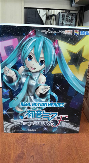 Mua bán RAH HATSUNE MIKU LIKE NEW