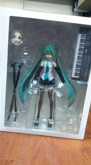 Mua bán RAH HATSUNE MIKU LIKE NEW