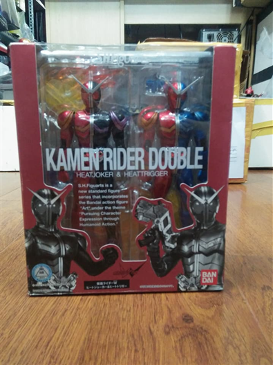 Mua bán SHF KAMEN RIDER W HEATJOKER & HEATTRIGGER