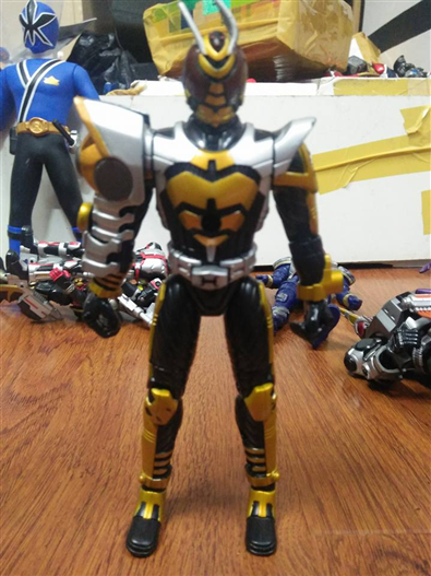 Mua bán CHANGE KAMEN RIDER THE BEE