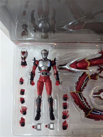 Mua bán (2ND + KHỚP PHAI MÀU)SHF KAMEN RIDER RYUKI & DRAGREDER