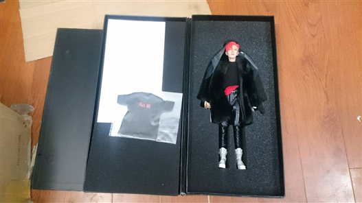 Mua bán JD STUDIO ENTERBAY G-DRAGON [KÍ GỬI]