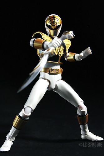 Mua bán SHF MIGHTY MORPHIN WHITE RANGER 2ND (THIẾU)