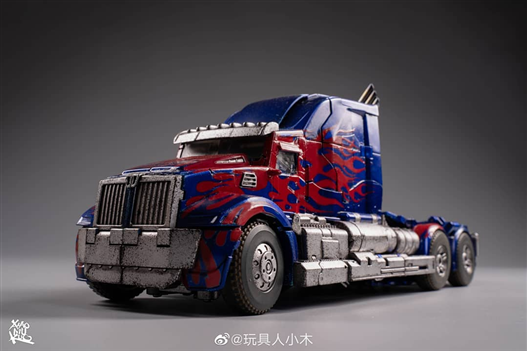 Mua bán (2ND Ố) TRANSFORMER TW -F01 OPTIMUS PRIME KNIGHT DX