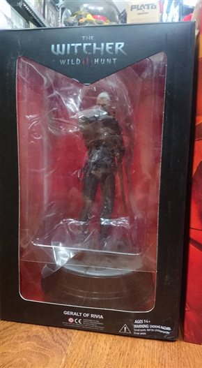 Mua bán PVC THE WITCHER FAKE