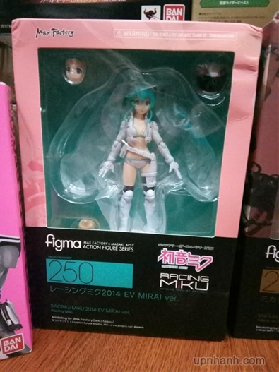 Mua bán FIGMA RACING MIKU 2014 EV MIRAI VER