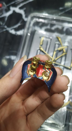 Mua bán MAFEX 081 IRON SPIDER 2ND GÃY CÀNG