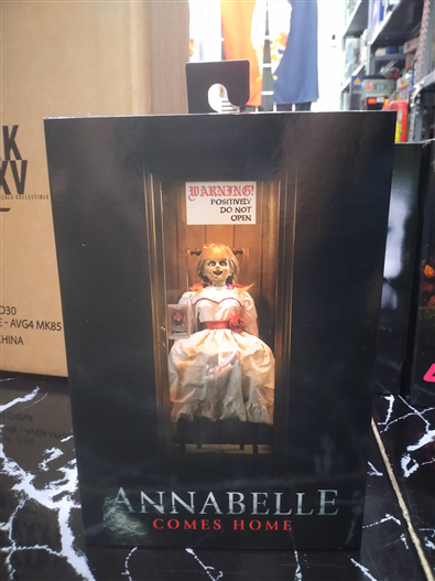 Mua bán NECA ANNABELLE COMES HOME