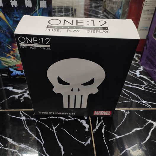 Mua bán MEZCO THE PUNISHER FAKE