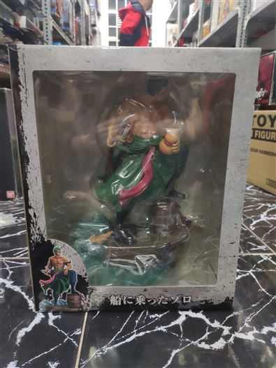 Mua bán PVC ZORO STAND FAKE
