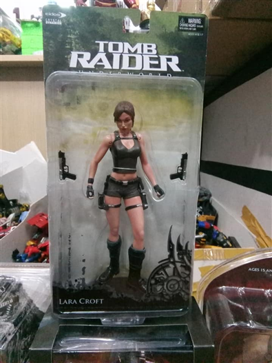 Mua bán NECA TOMB RAIDER CHINA VER