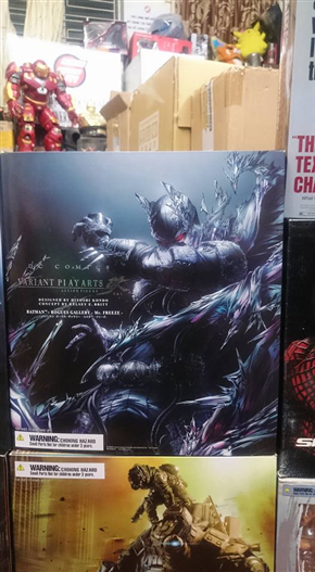 Mua bán PLAY ARTS KAI BATMAN ROUGUE GALLERY MR.FREEZE FAKE