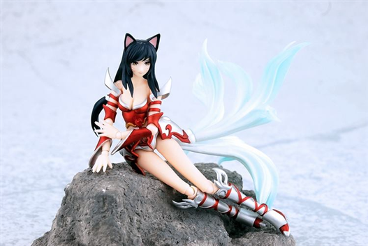 Mua bán FIGURE ACTION LOL AHRI NINE TAILED FOX