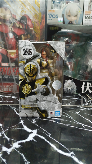 Mua bán SHF MMPR WHITE RANGER 25TH