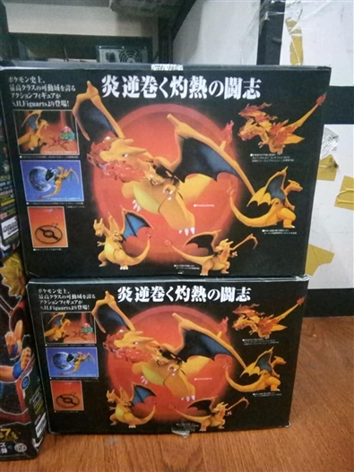 Mua bán SHF POKEMON CHARIZARD FAKE