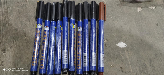 Mua bán BÚT GUNDAM MARKER NÂU