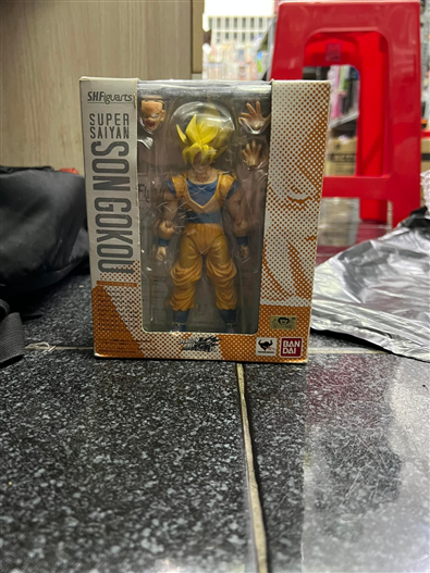 Mua bán SHF SON GOKU SUPER SAIYAN 1.0 2ND (LỎNG CHÂN) 