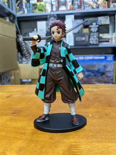 Mua bán PVC KIMETSU NO YAIBA TANJIRO KAMADO CẦM KIẾM KHÔNG BOX FAKE