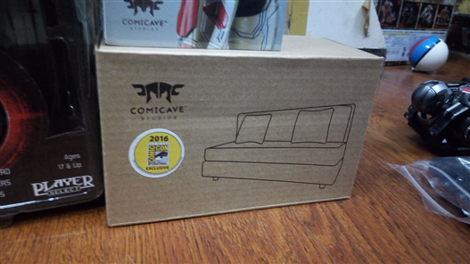 Mua bán COMICAVE IRON MAN MK42 + SOFA