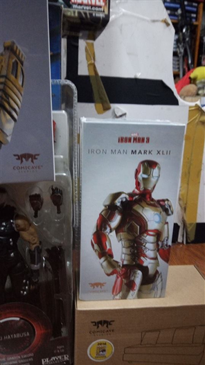 Mua bán COMICAVE IRON MAN MK42 + SOFA