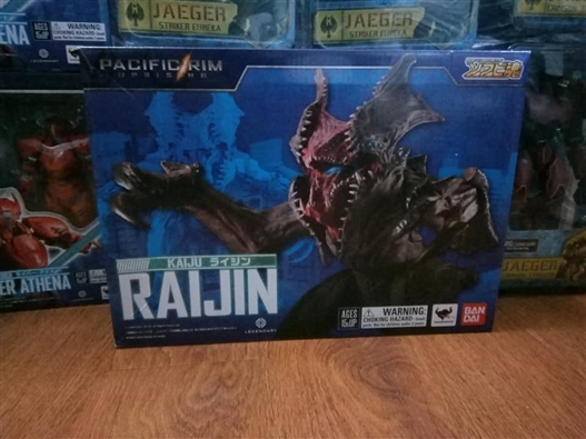 Mua bán PACIFIC RIM UPRISING KAIJU RAIJIN CHINA VER