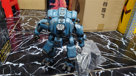 Mua bán JOYTOY 1/18 STEEL KNIGHTS 2ND ( GÃY CHỐT BUỒNG LÁI) NO BOX