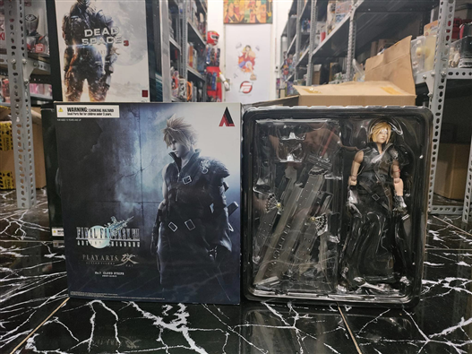 Mua bán PLAY ARTS KAI FF7 ADVENT CHILDREN CLOUD 7 KIẾM 2ND