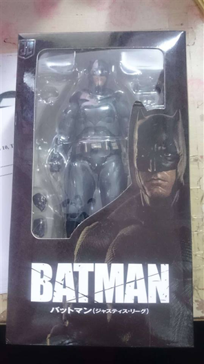 Mua bán SHF JUSTICE LEAGUE BATMAN FAKE