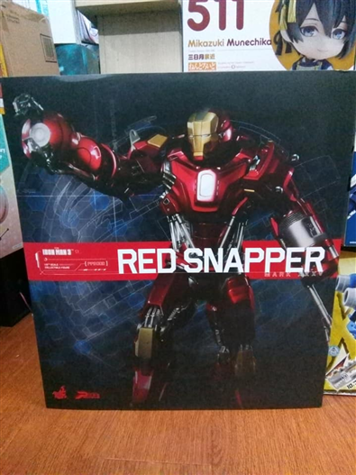 Mua bán HOT TOYS IRON MAN MK35 RED SNAPPER