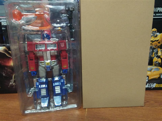 Mua bán TRANSFORMER KBB G1 OPTIMUS