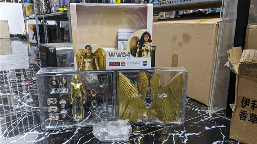 Mua bán MAFEX 148 WONDER WOMAN 1984 GOLDEN ARMOR OPEN