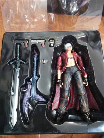 Mua bán PLAY ARTS KAI DEVIL MAY CRY DANTE 2ND