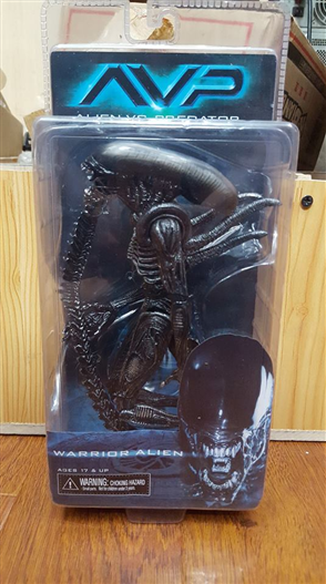 Mua bán NECA WARRIOR ALIEN CHINA VER