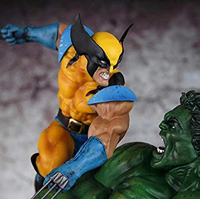 Mua bán PVC HULK VS WOLVERINE FAKE