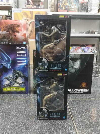 Mua bán HIYA TOYS 1/18 ALIEN VS PREDATOR PREDALIEN