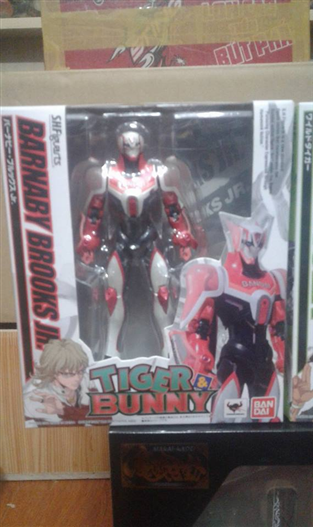 Mua bán SHF TIGER BUNNY BARNABY BROOKS .JR 2ND