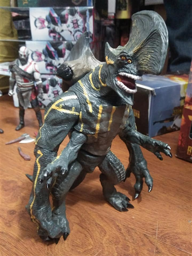 Mua bán NECA PACIFIC RIM KAIJU TRANSPASSER KO BOX CHINA VER