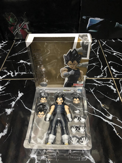 Mua bán SHF VEGETA SUPER HERO OPEN