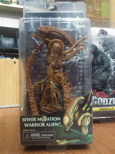 Mua bán NECA SEWER MUTATION WARRIOR ALIEN CHINA VER