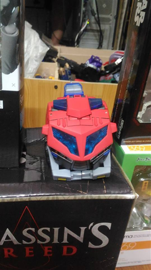 Mua bán TRANSFORMER ANIMATED VOYAGER OPTIMUS PRIME EARTH MODE