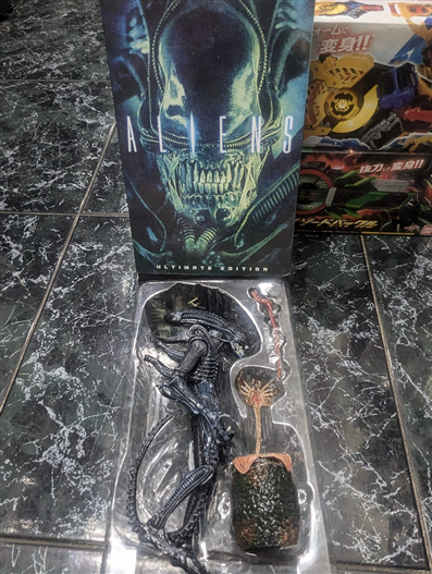 Mua bán (2ND) NECA-ALIENS ULTIMATE EDITION