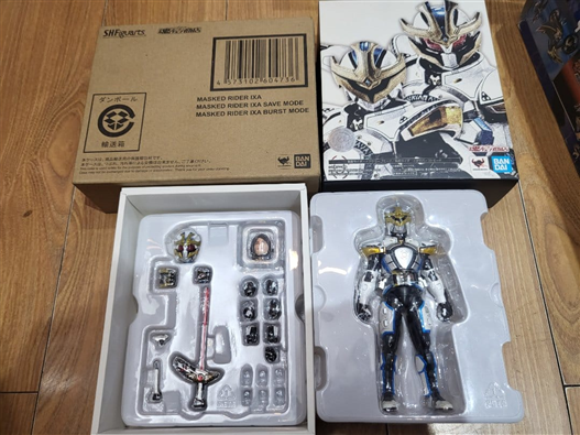 Mua bán SHF KAMEN RIDER IXA 2ND (TRẦY 1 ĐẦU)