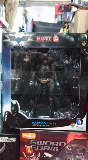 Mua bán MAFEX BATMAN THE DARK KNIGHT 2.0 LIKE NEW