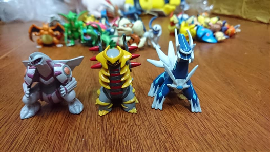 Mua bán POKEMON LEGENDARY GIRATINA SET