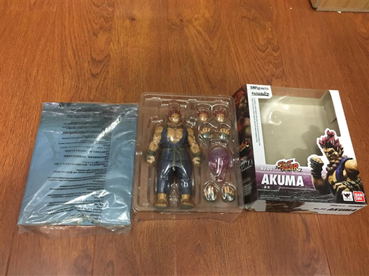 Mua bán SHF AKUMA STREET FIGHTER (KÍ GỬI)